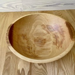 BOWL OF NATURAL WOOD (W 007)