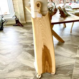 CUTTING BOARD