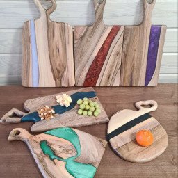 "APPLE" CUTTING BOARD