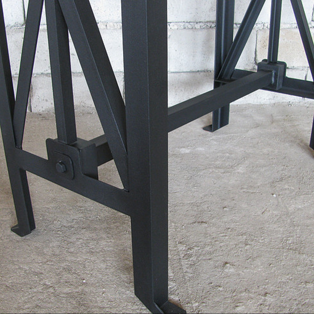 Bar Table 010